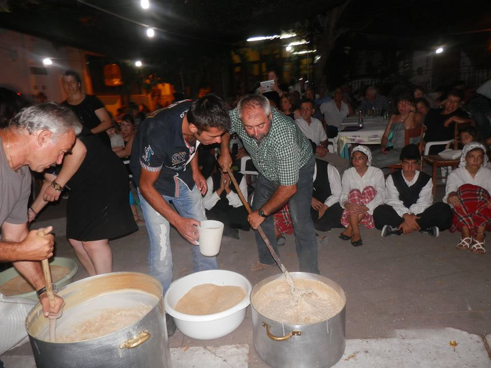 Γιορτή Τραχανά στο Ακράσι Λέσβου.